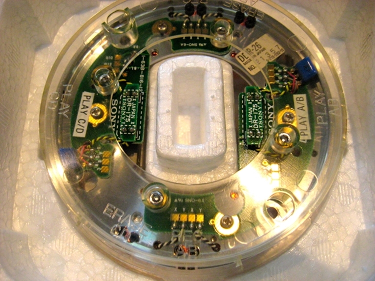 Image sur Sony D2 DDR-26R Head Assembly, NOS?