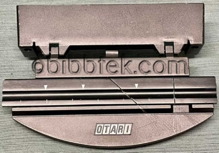 Picture of Otari MX5050 Head Cover with Splice block.   #03.