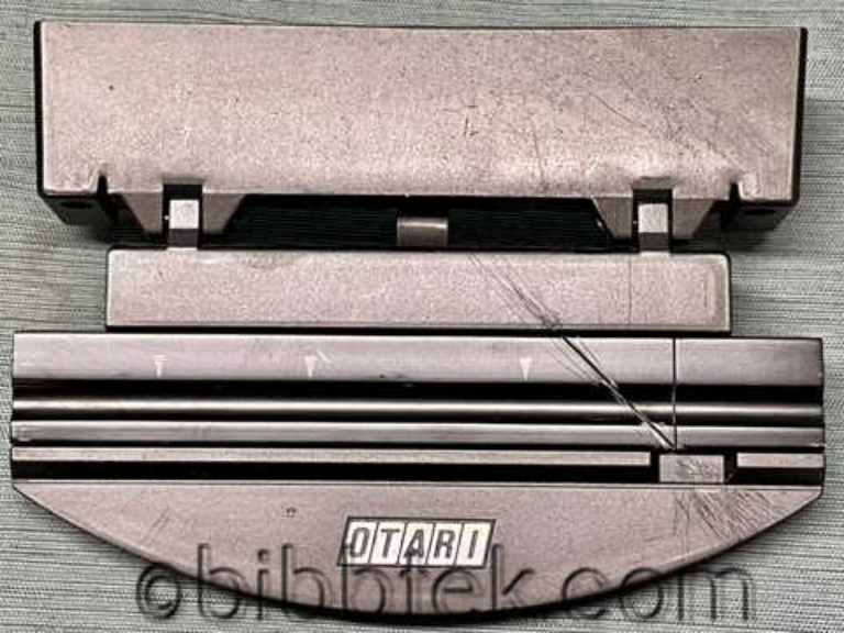Picture of Otari MX5050 Head Cover with Splice block.   #04.